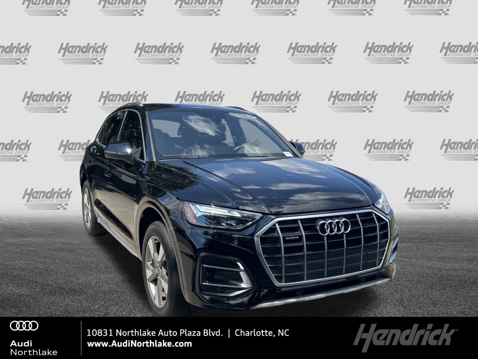 2023 Audi Q5 Premium — photo 1 of 38