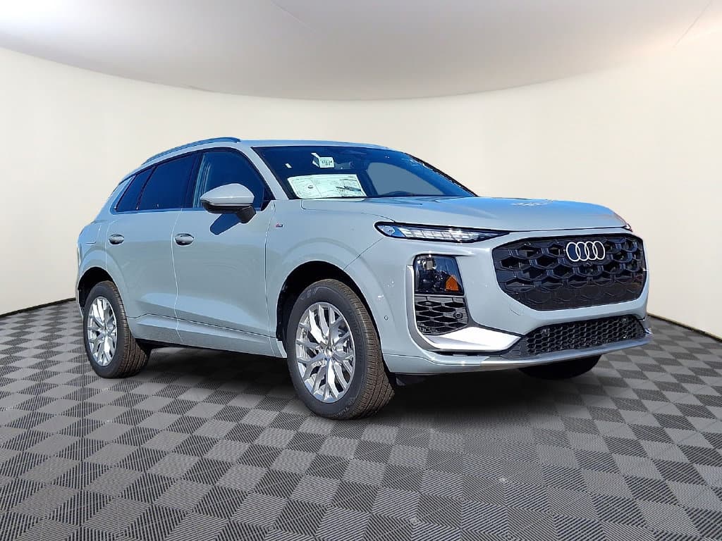2027 Audi Q3 S line — photo 1 of 32