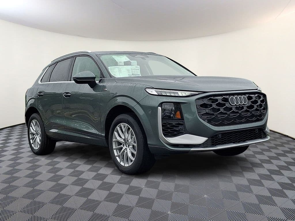 2026 Audi Q3 S line — photo 1 of 32