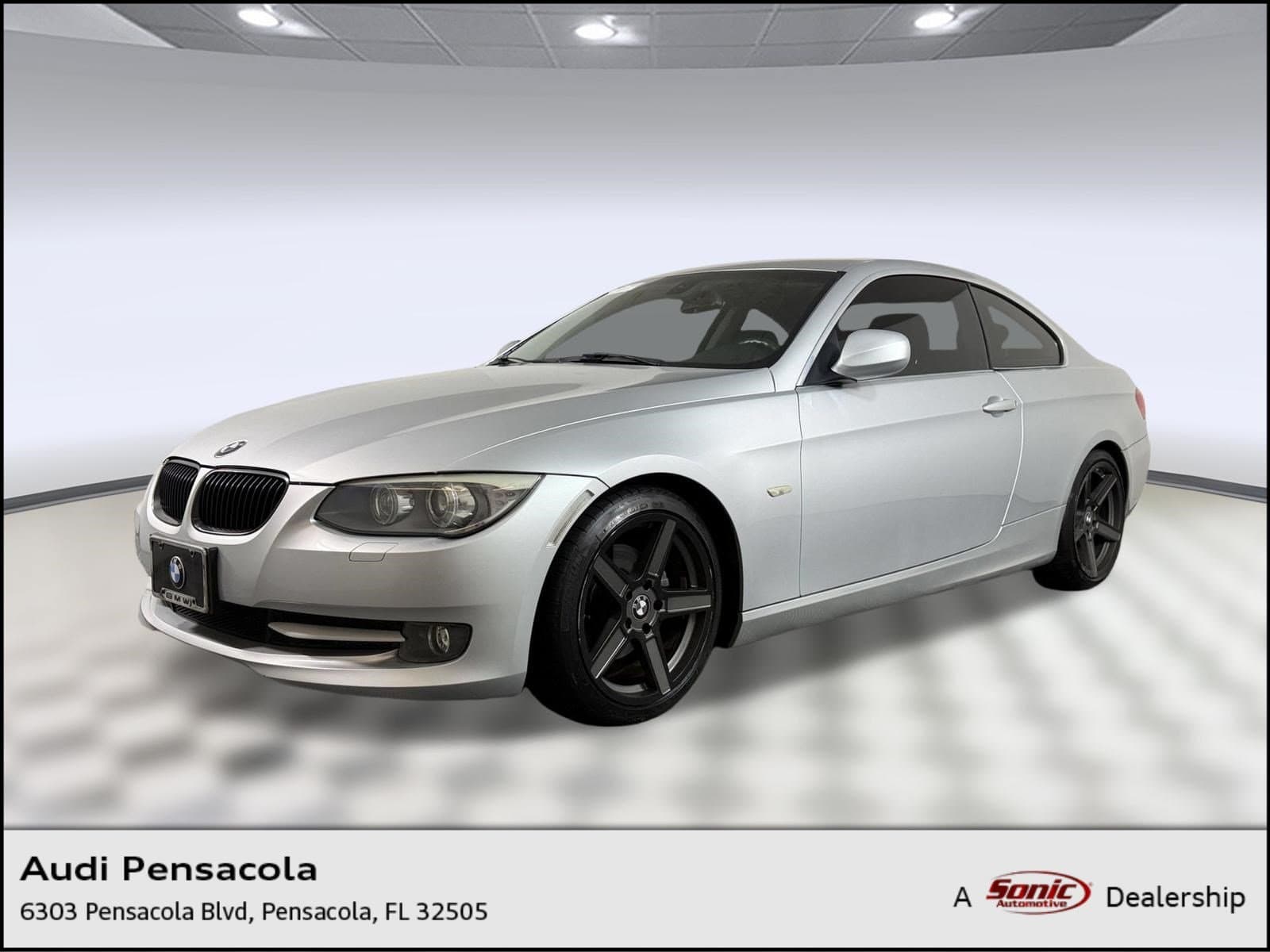 2011 BMW 3 Series 328i — photo 1 of 29