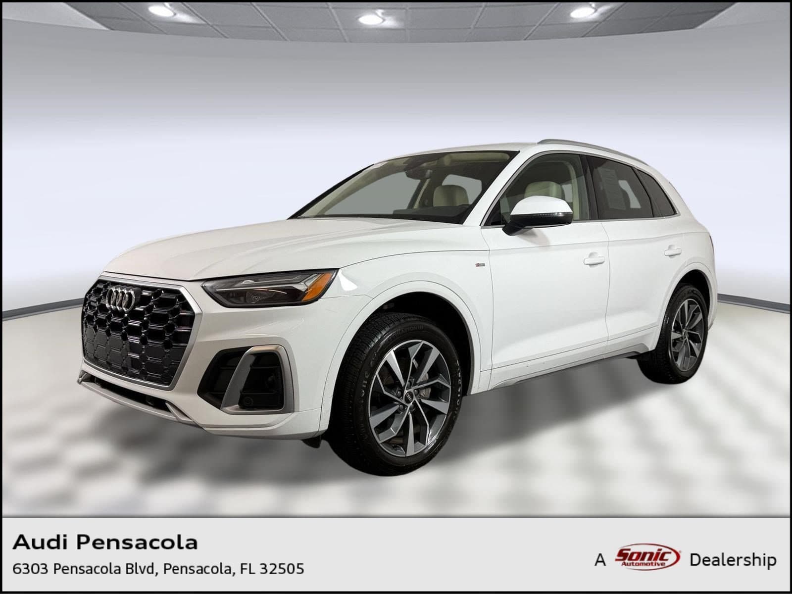 2023 Audi Q5 S line Premium — photo 1 of 30