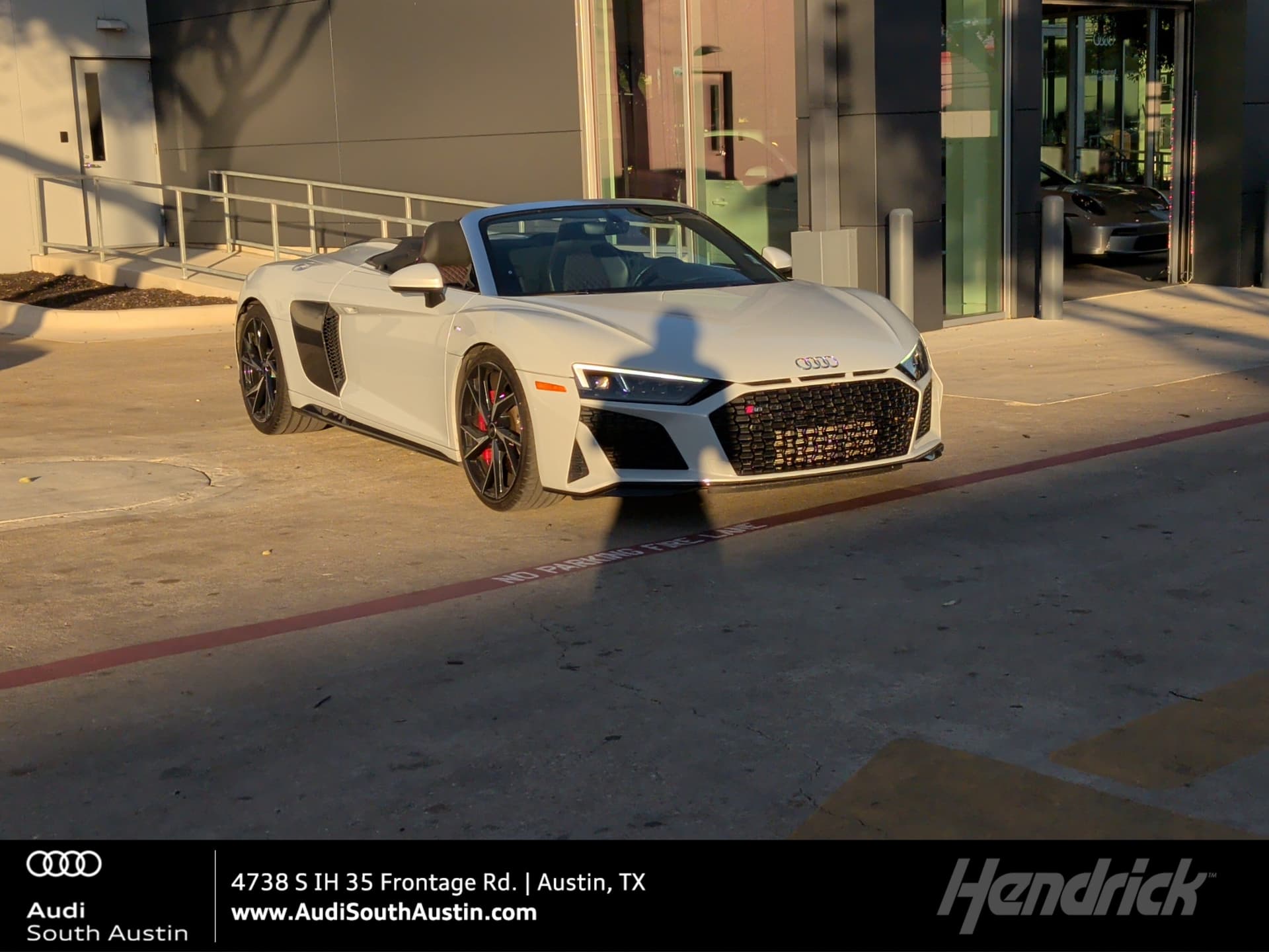 2023 Audi R8 Spyder V10 performance — photo 1 of 38