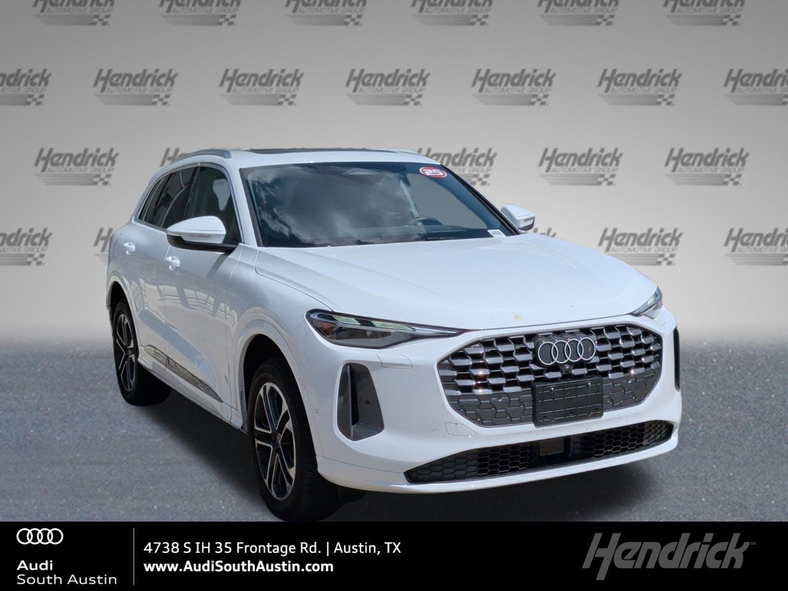 2025 Audi Q5 Premium — photo 1 of 48