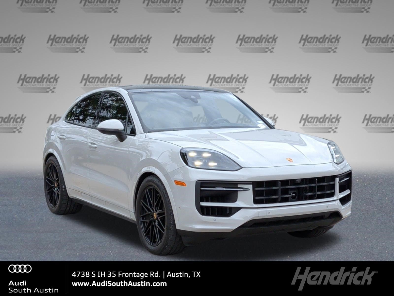 2024 Porsche Cayenne Base — photo 1 of 40