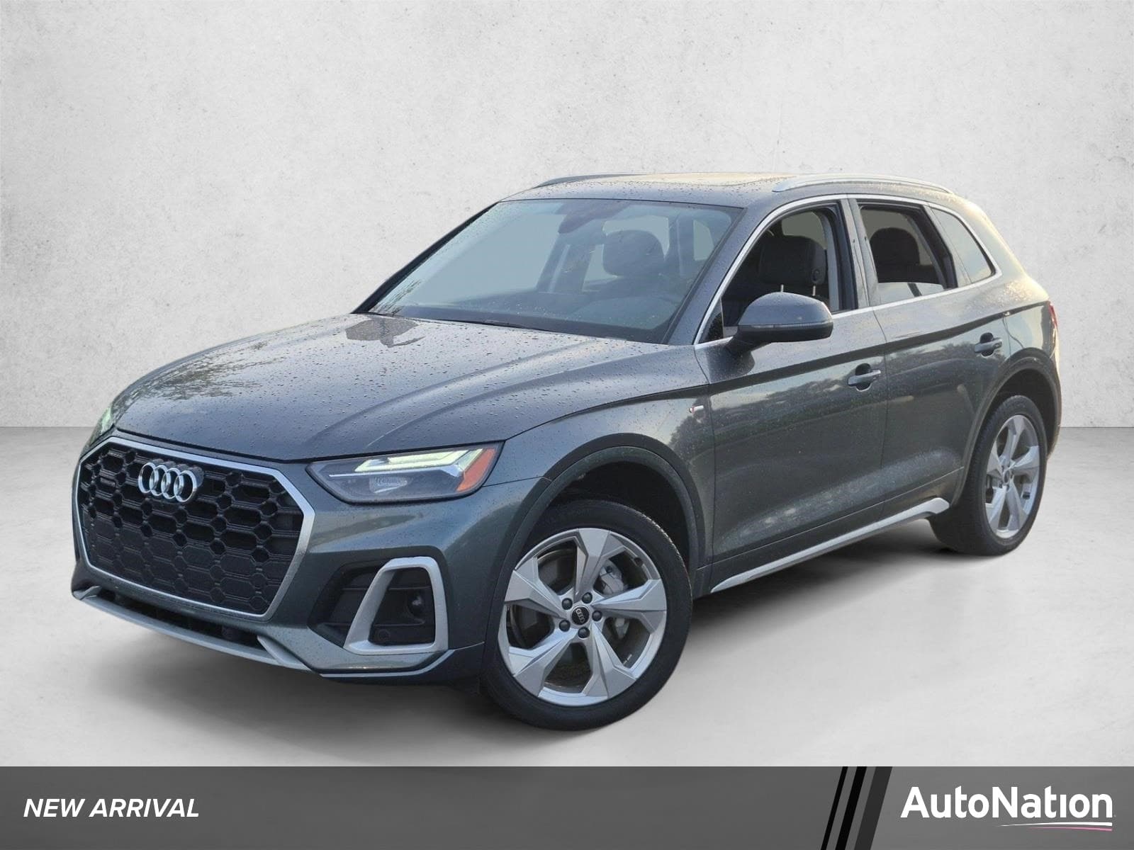 2023 Audi Q5 S line Premium Plus — photo 1 of 15