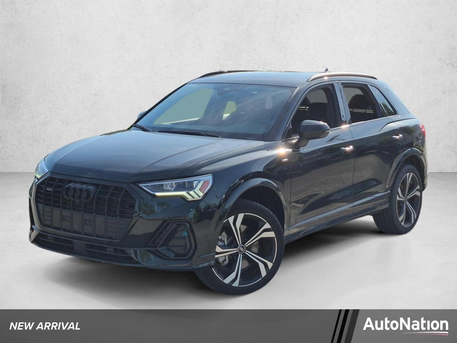 2024 Audi Q3 S line Premium Plus — photo 1 of 15