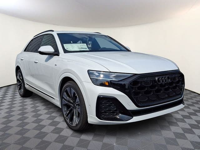 2026 Audi Q8 Base — photo 1 of 12