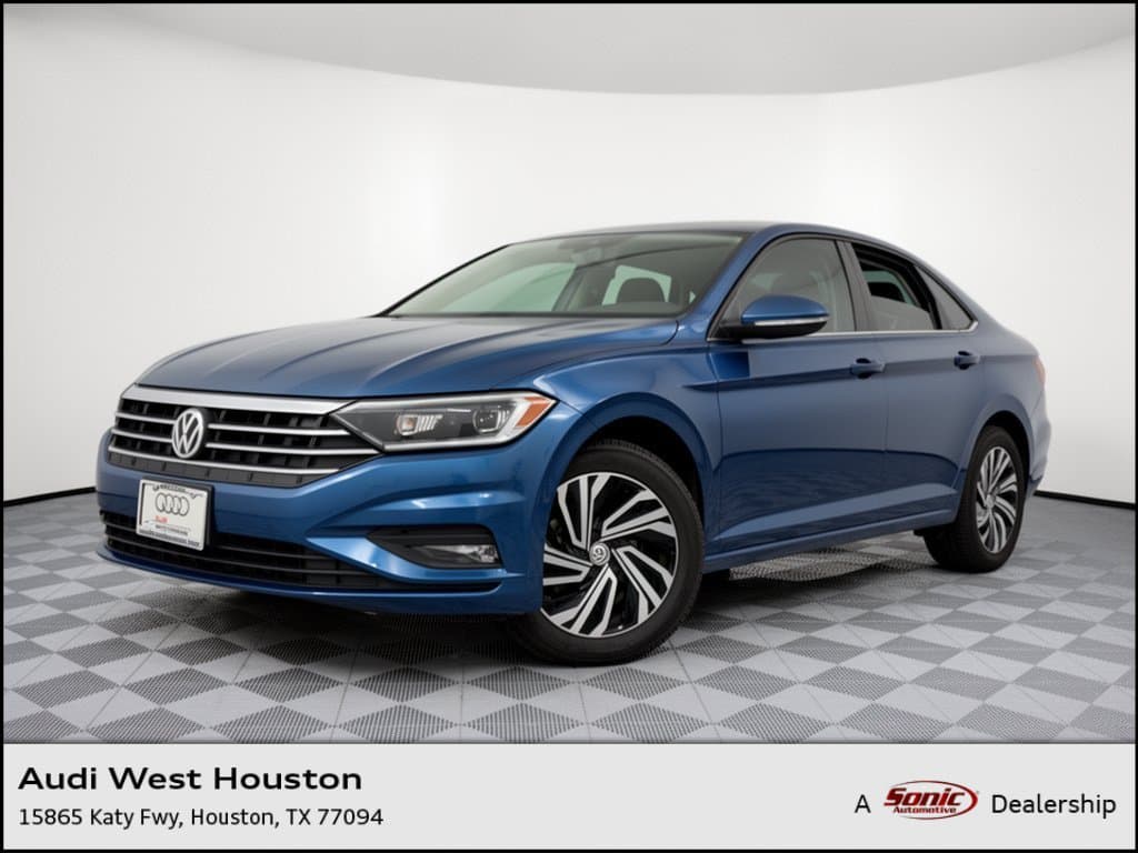 2021 Volkswagen Jetta SEL Premium — photo 1 of 31