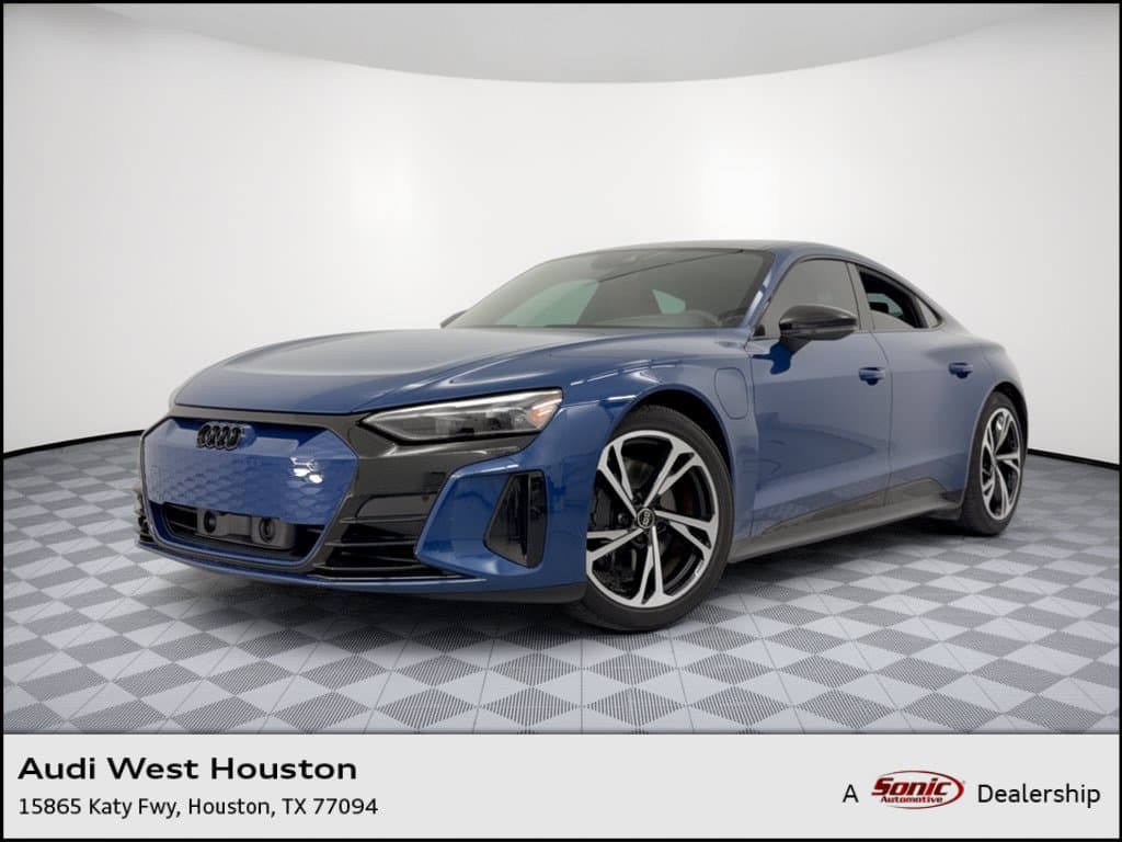2024 Audi e-tron GT Premium Plus — photo 1 of 31