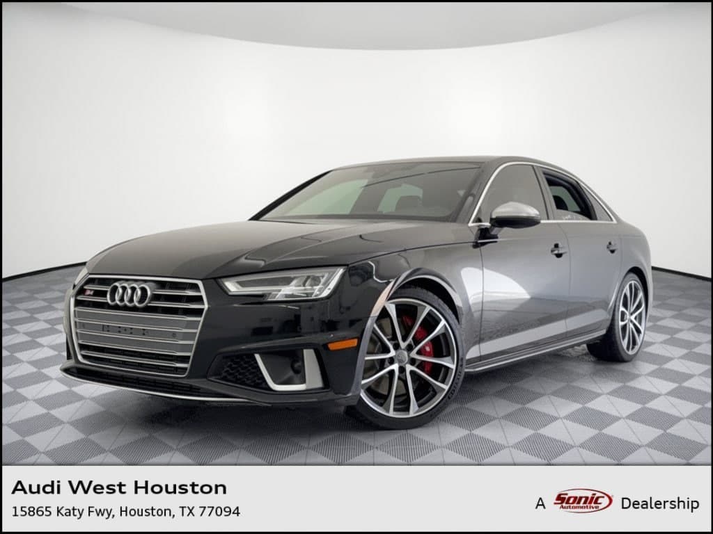 2019 Audi S4 Premium Plus — photo 1 of 31