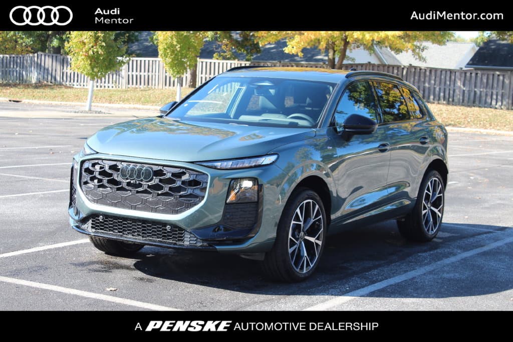 2027 Audi Q3 Base — photo 1 of 20