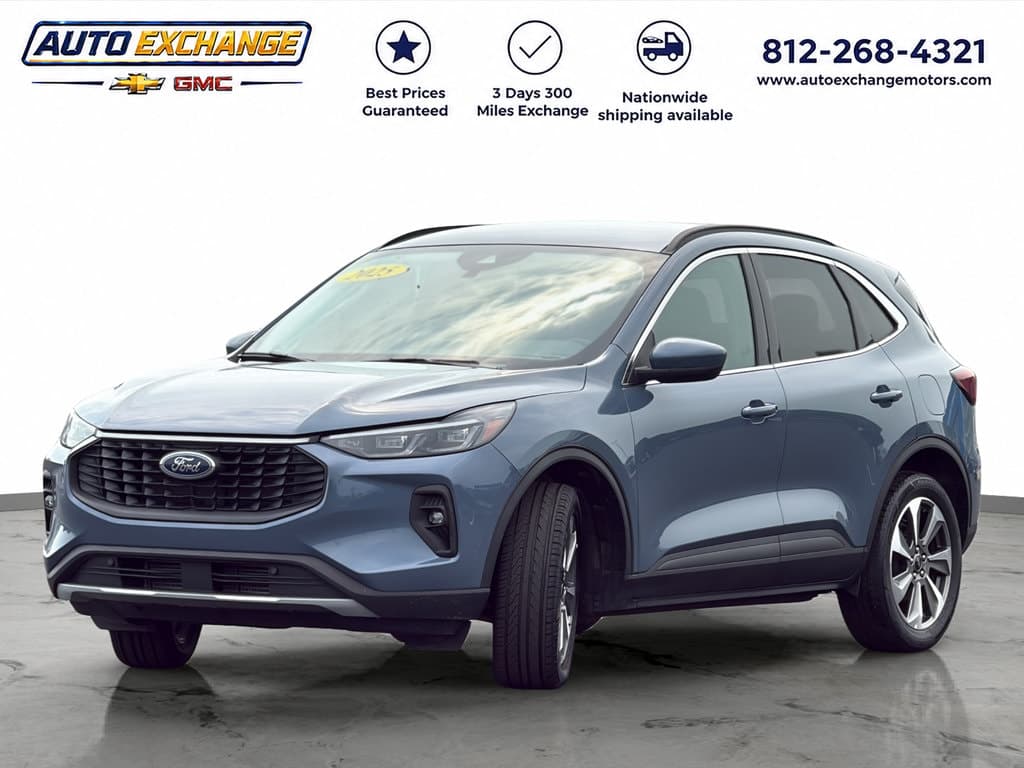 2025 Ford Escape Platinum — photo 1 of 15
