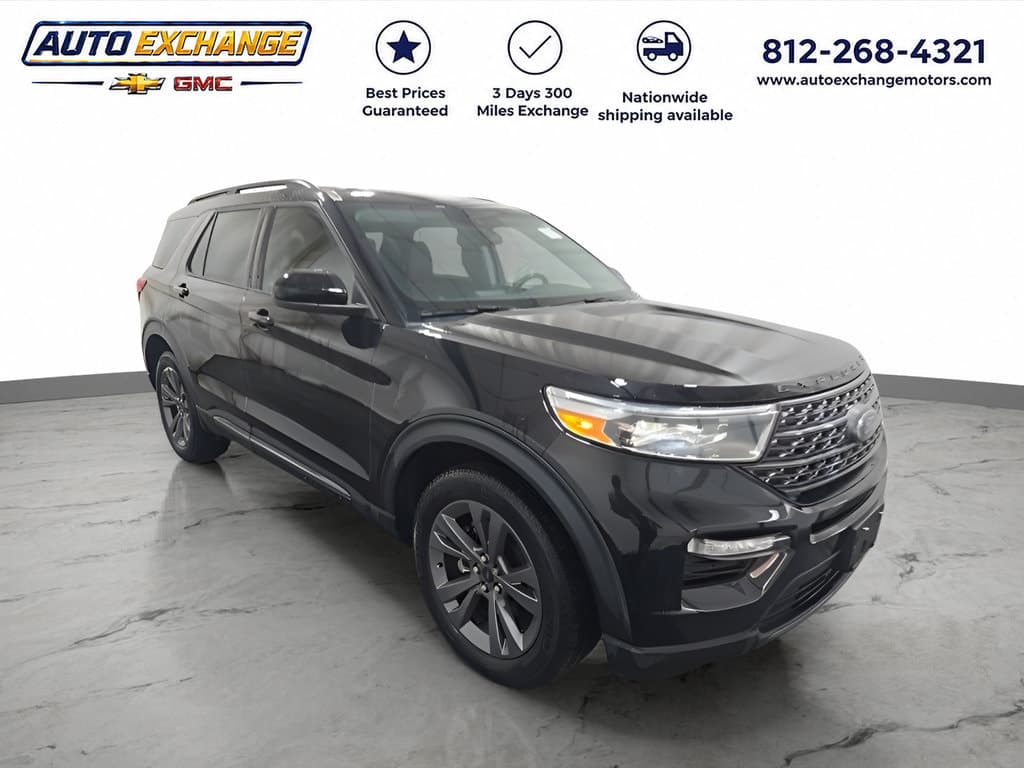 2023 Ford Explorer XLT — photo 1 of 14