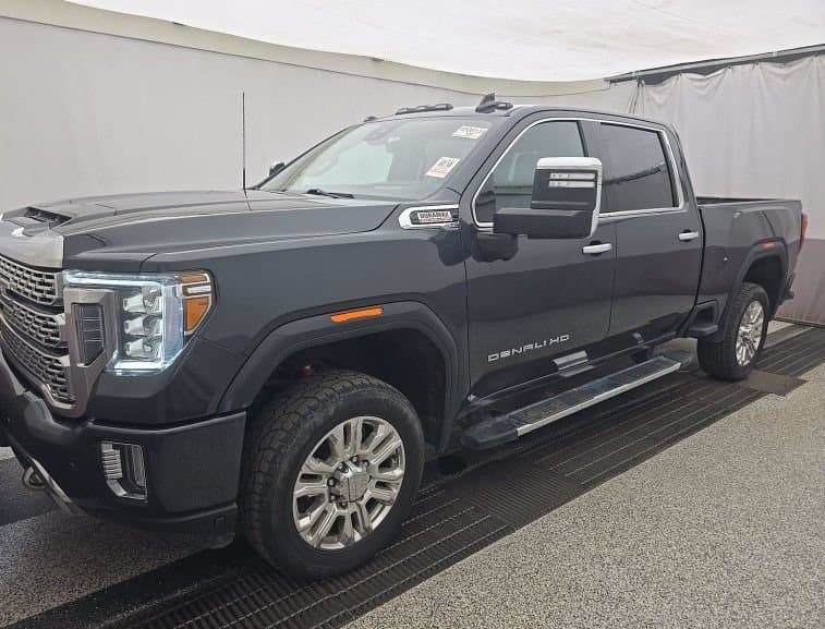 2022 GMC Sierra 2500 HD Denali — photo 1 of 11