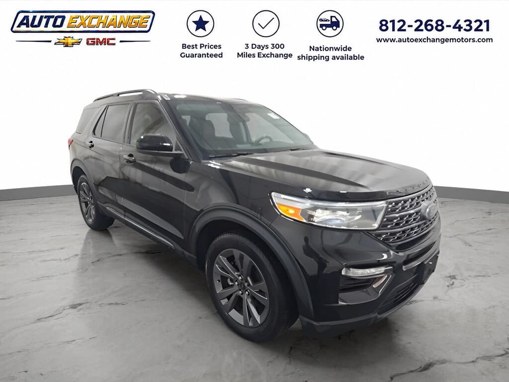 2023 Ford Explorer XLT — photo 1 of 14