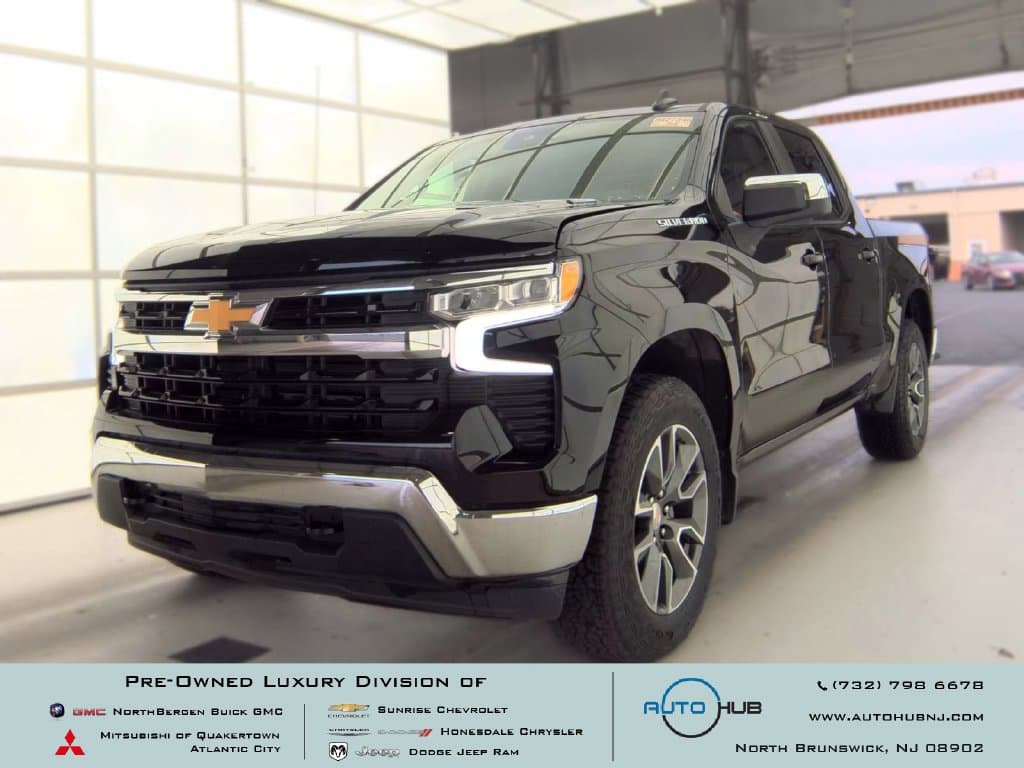 2025 Chevrolet Silverado 1500 LT — photo 1 of 5