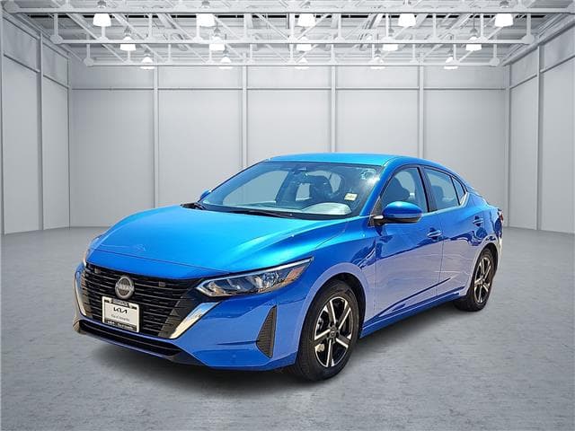 2025 Nissan Sentra SV — photo 1 of 20