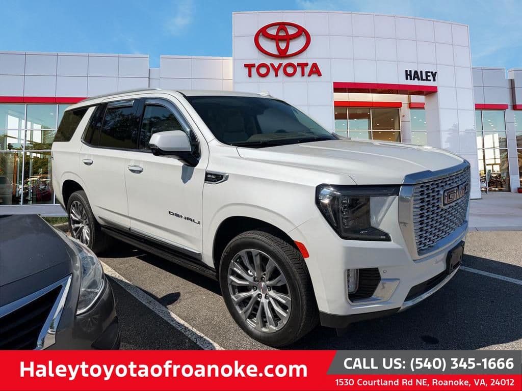 2021 GMC Yukon Denali — photo 1 of 12