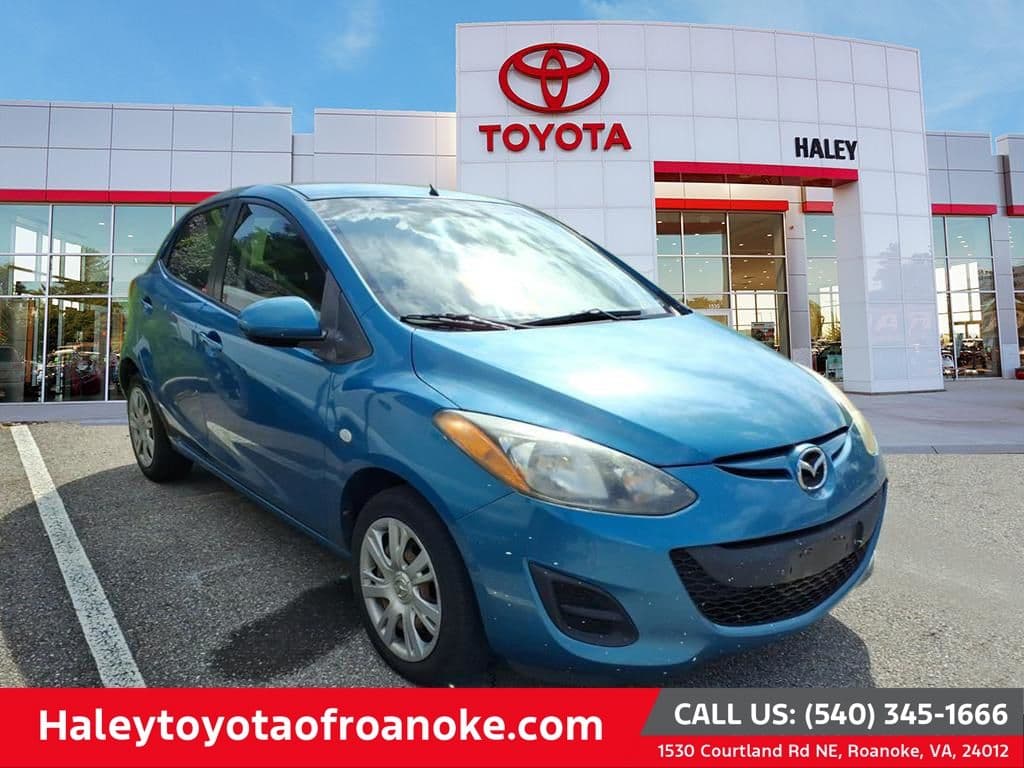 2011 Mazda Mazda2 Sport — photo 1 of 10