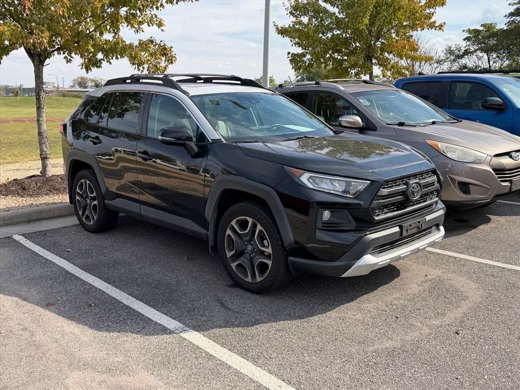 2019 Toyota RAV4 Adventure — photo 1 of 12