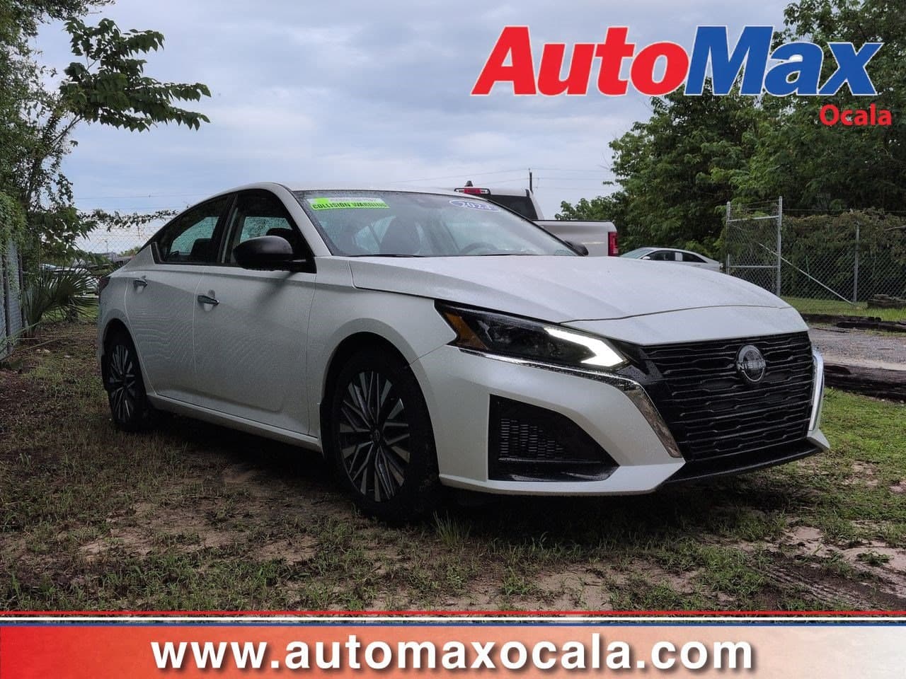 2024 Nissan Altima 2.5 SV — photo 1 of 25