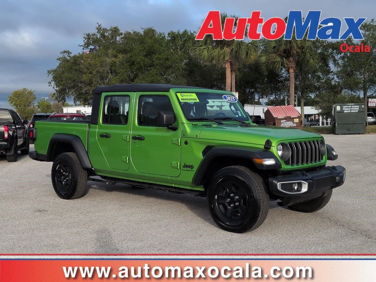 2025 Jeep Gladiator Sport — photo 1 of 28