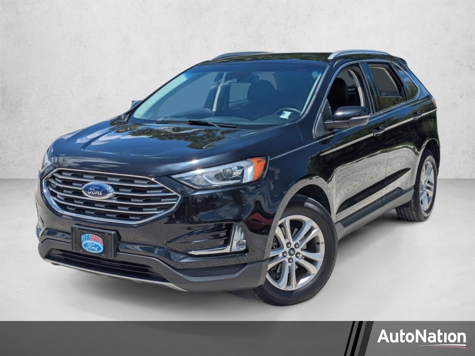2019 Ford Edge SEL — photo 1 of 15