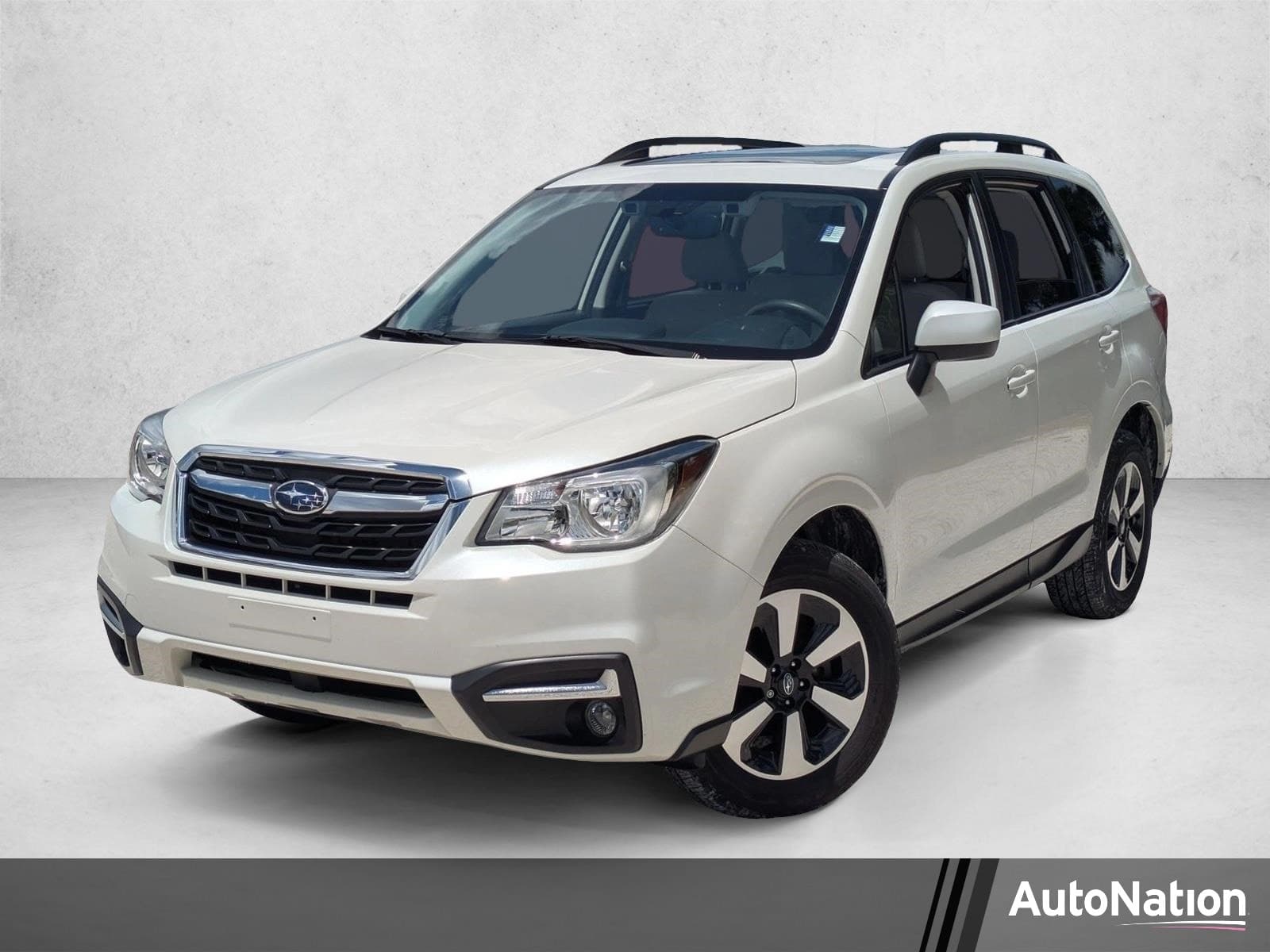 2017 Subaru Forester Premium — photo 1 of 16