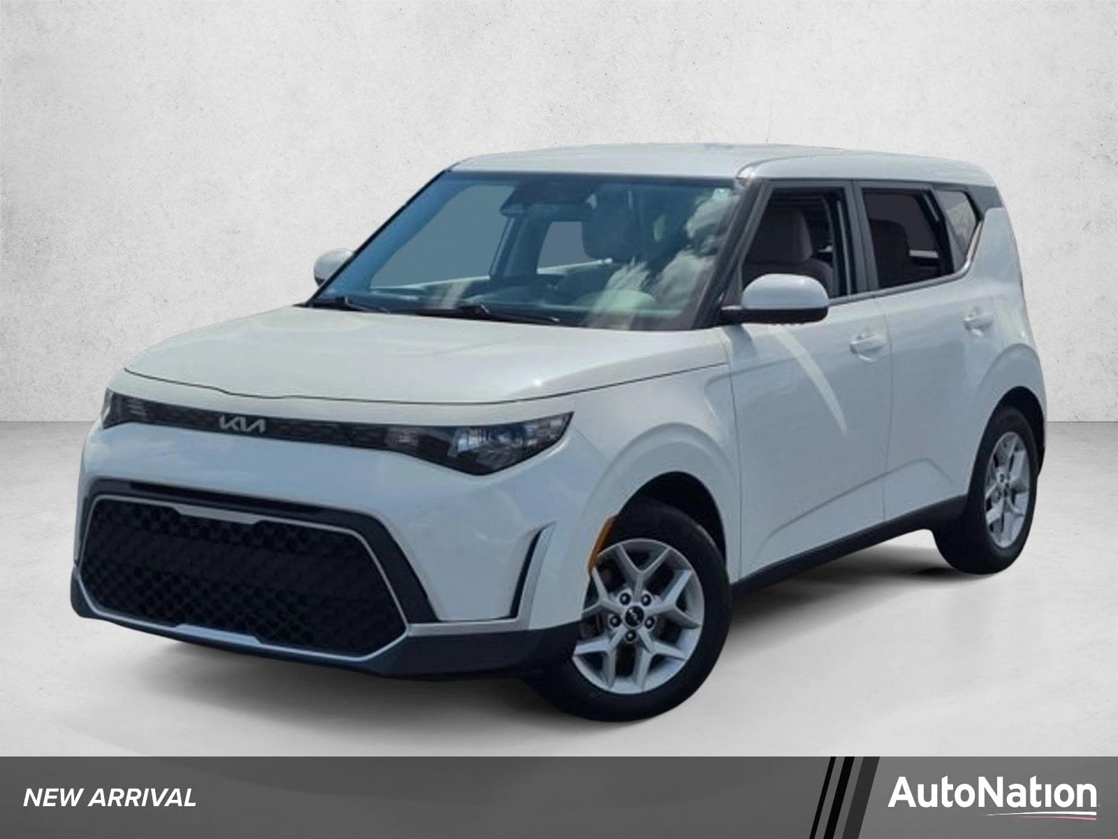 2023 Kia Soul LX — photo 1 of 15