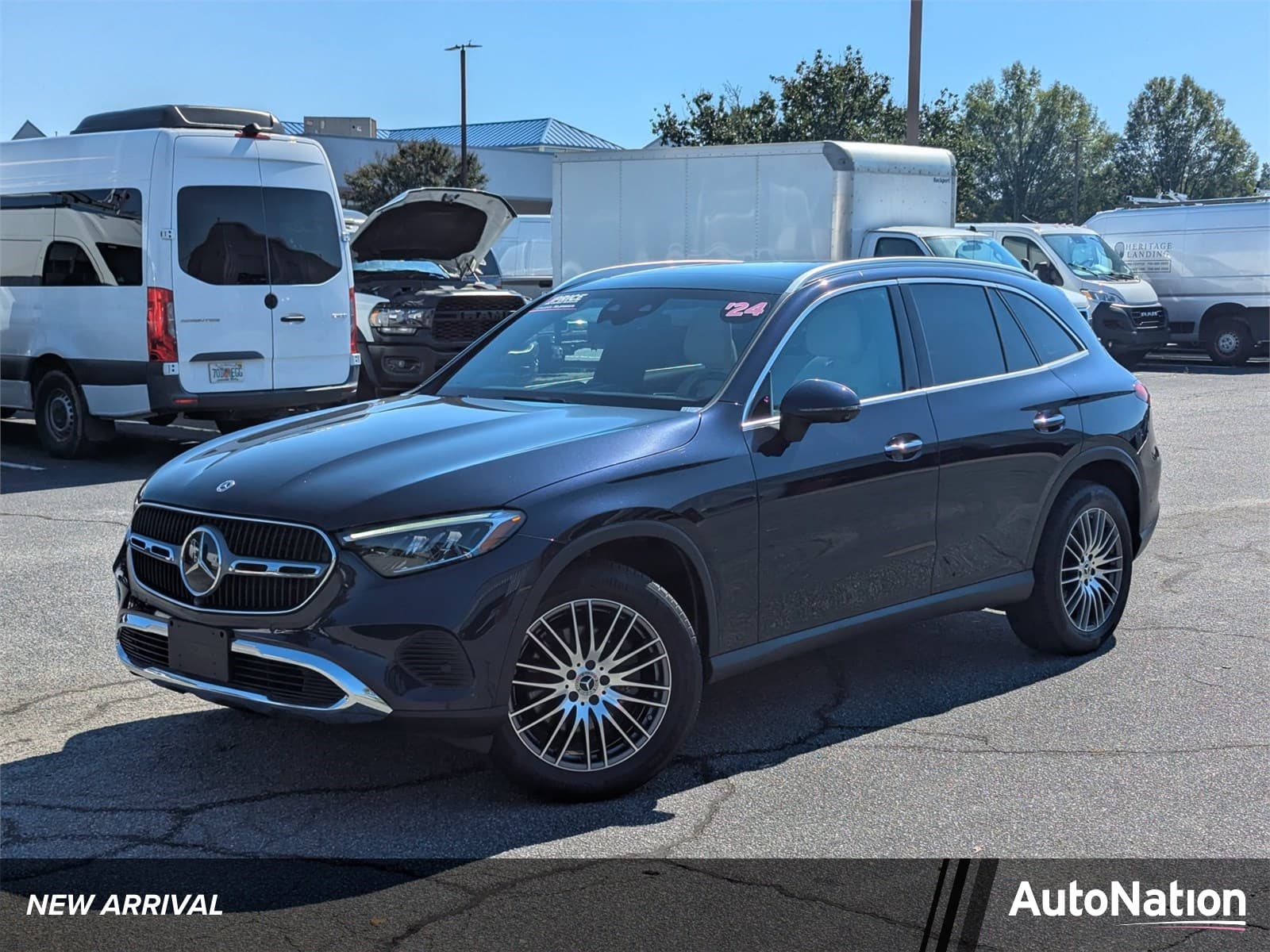 2024 Mercedes-Benz GLC GLC 300 — photo 1 of 30
