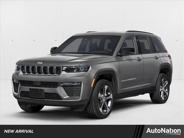 2027 Jeep Grand Cherokee Summit — photo 1 of 12