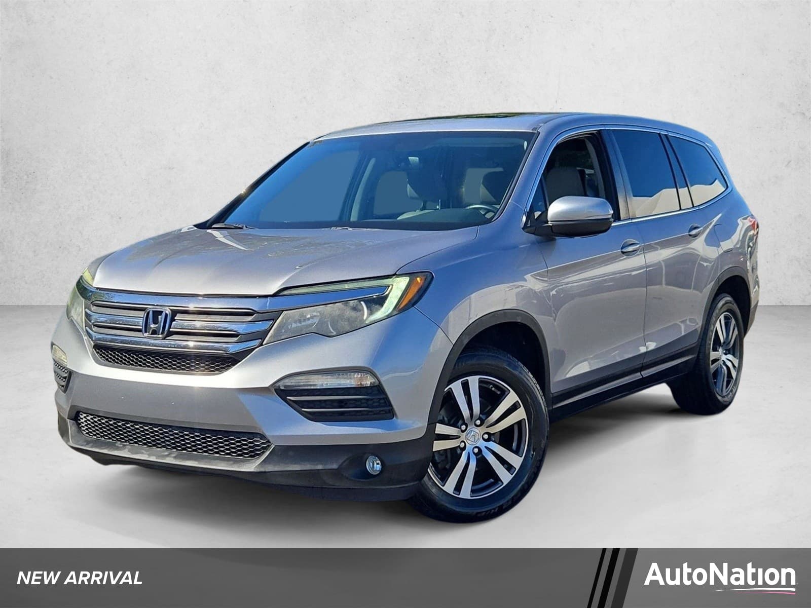 2017 Honda Pilot EX-L — photo 1 of 24