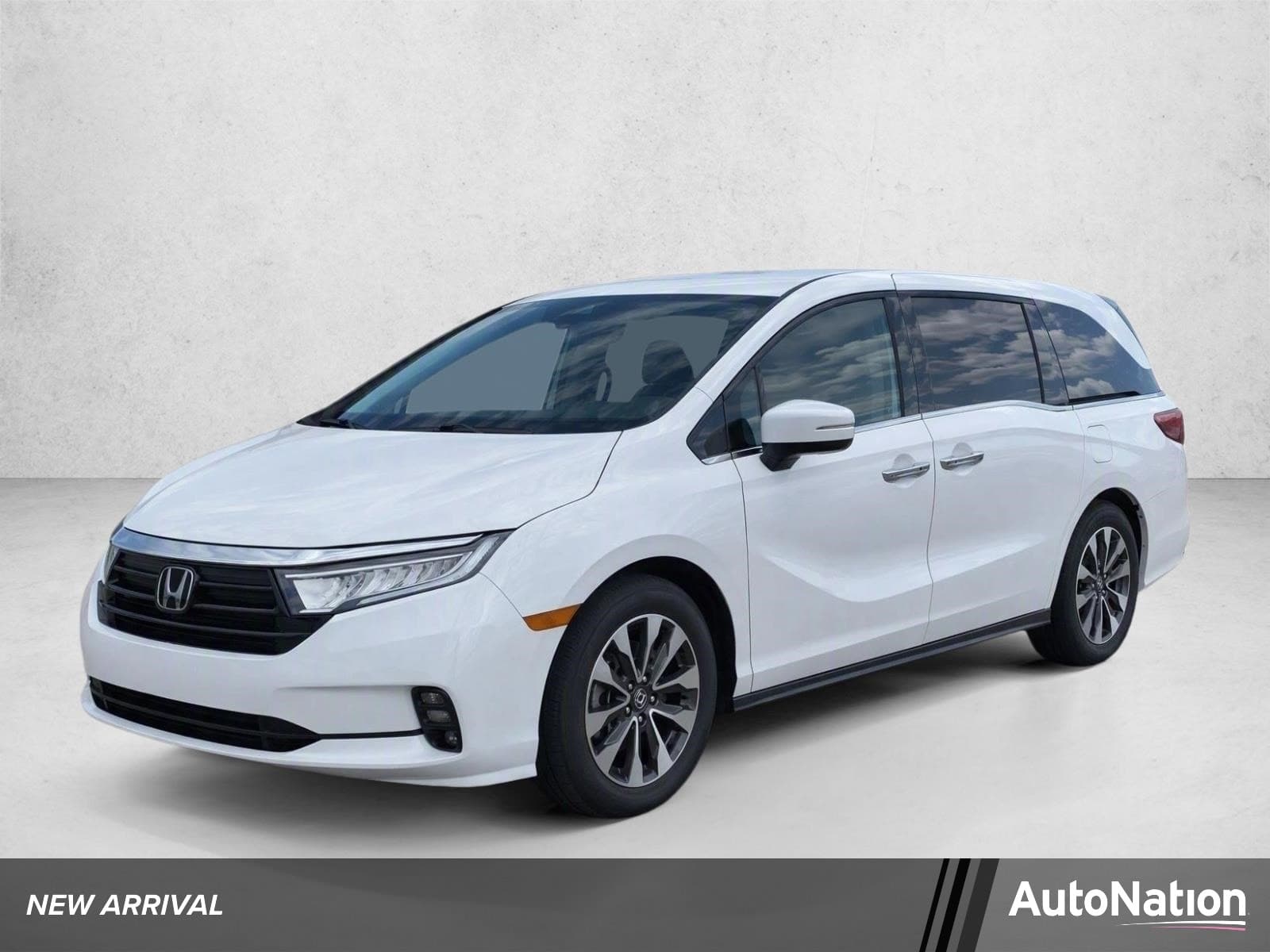 2024 Honda Odyssey EX-L — photo 1 of 8
