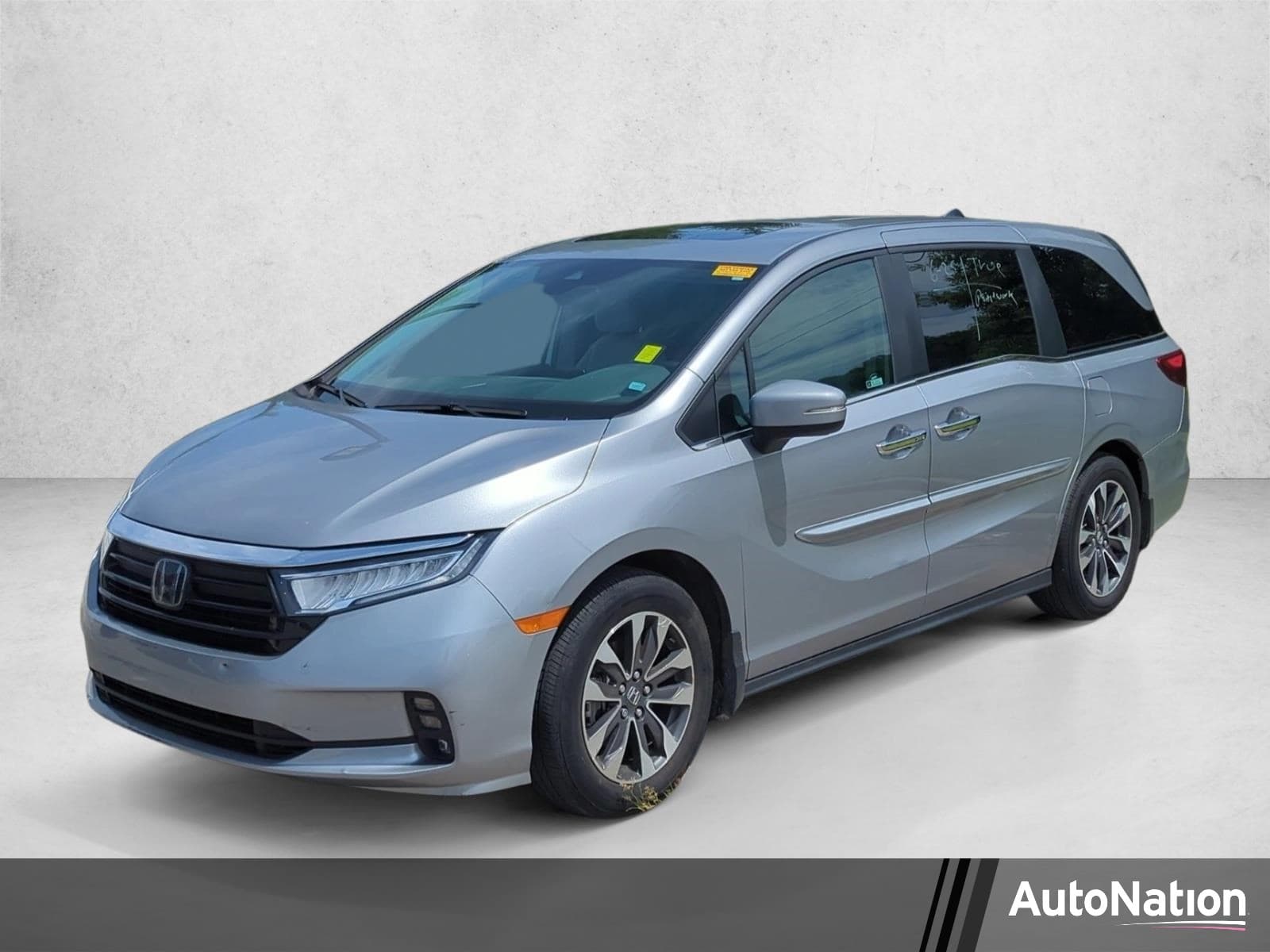 2024 Honda Odyssey EX-L — photo 1 of 15