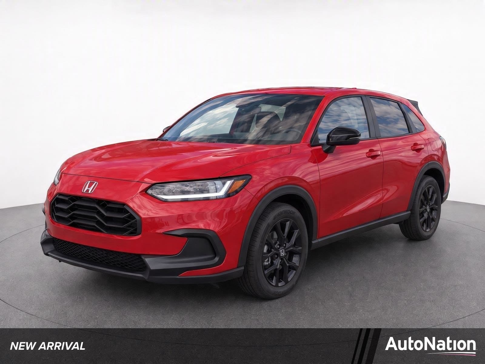 2024 Honda HR-V Sport — photo 1 of 8