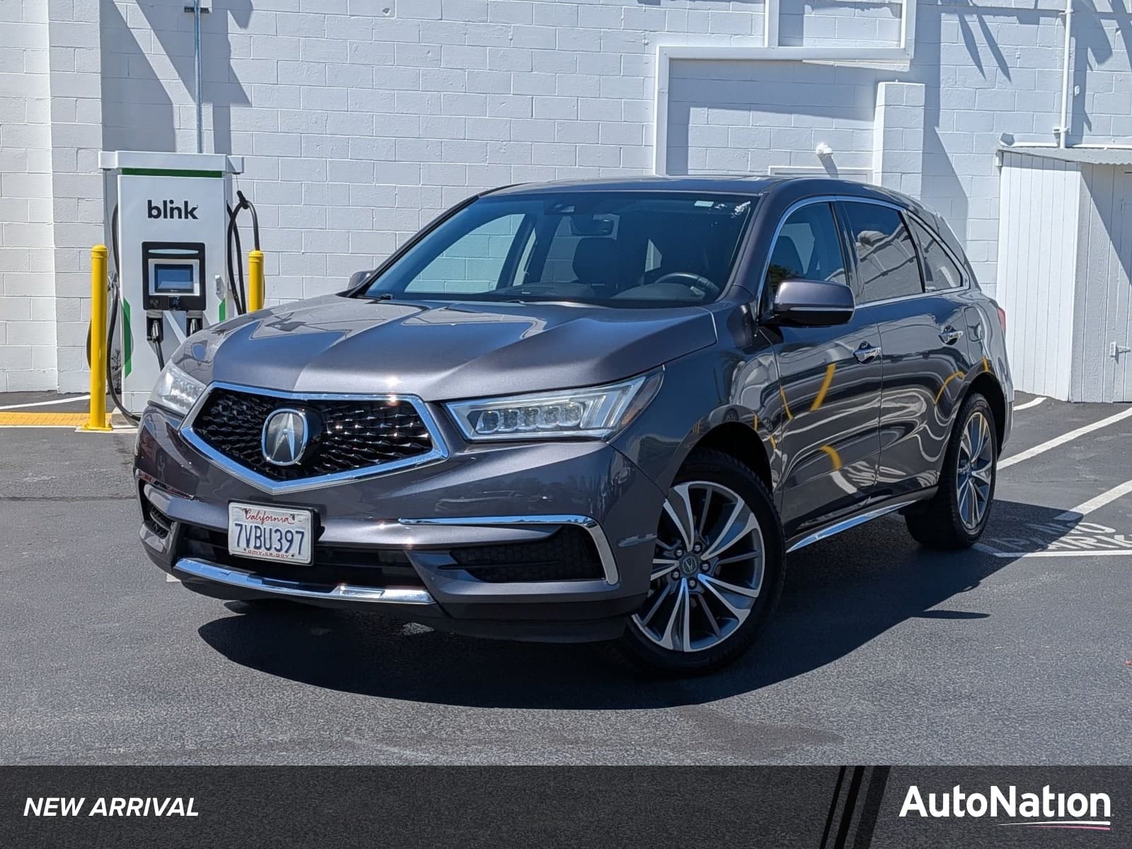 2017 Acura MDX Base — photo 1 of 27