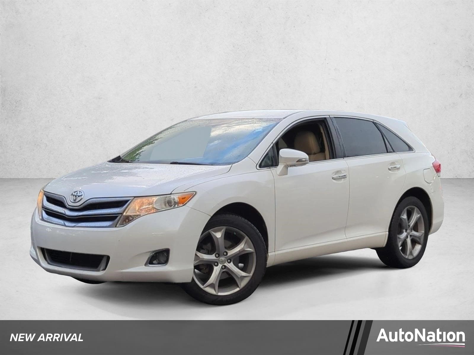 2015 Toyota Venza XLE — photo 1 of 15