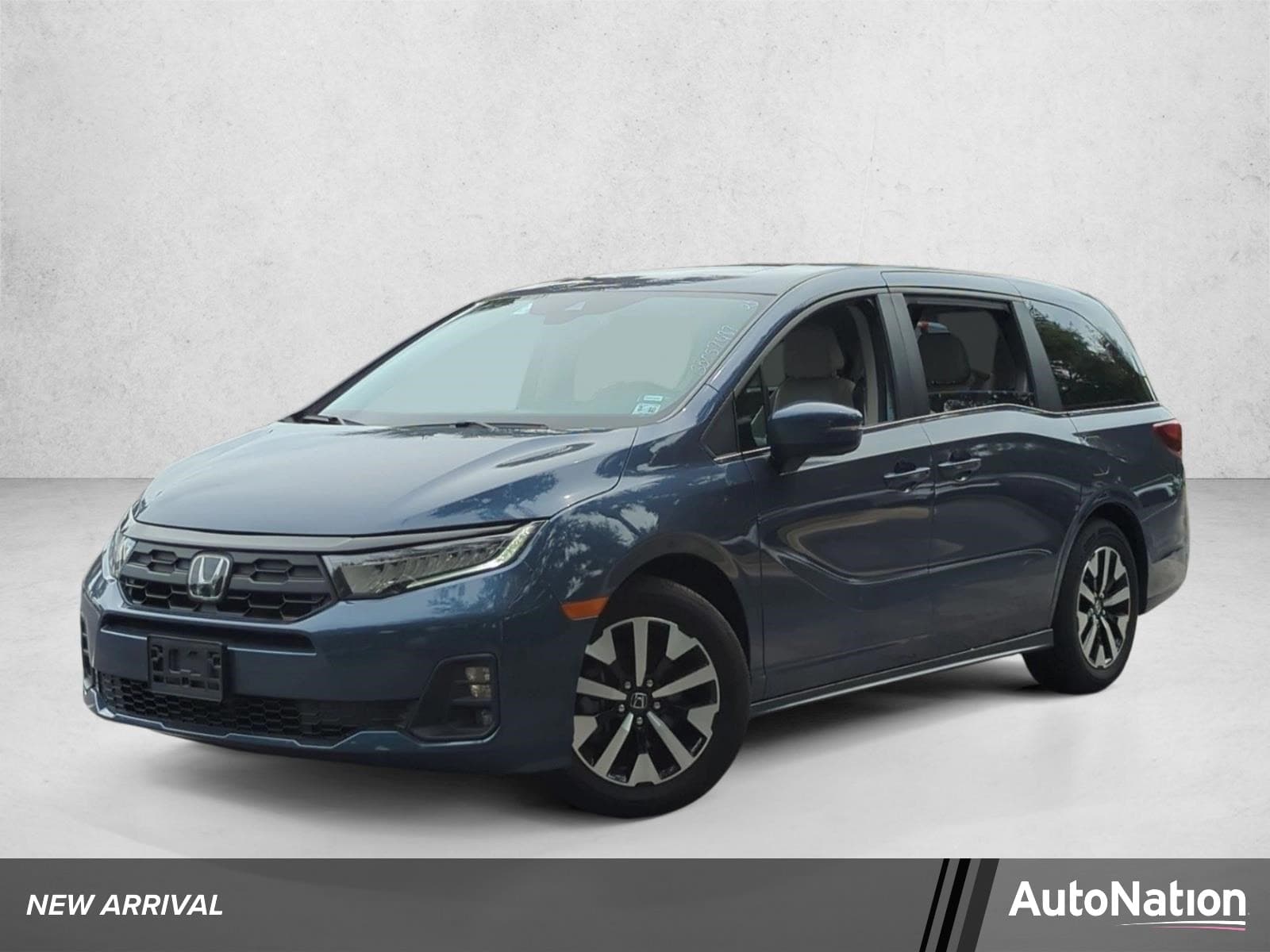 2025 Honda Odyssey EX-L — photo 1 of 15
