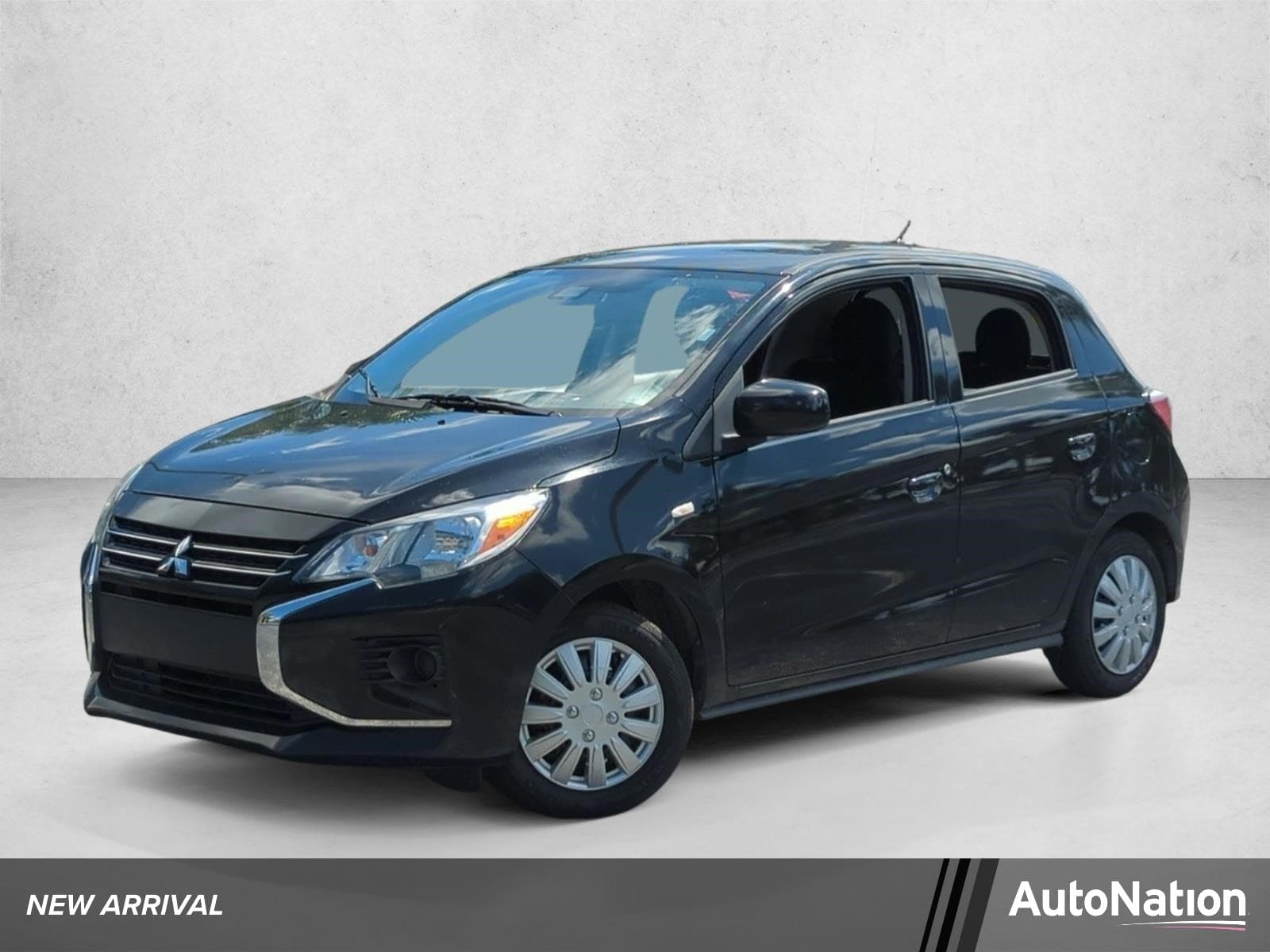 2024 Mitsubishi Mirage ES — photo 1 of 15
