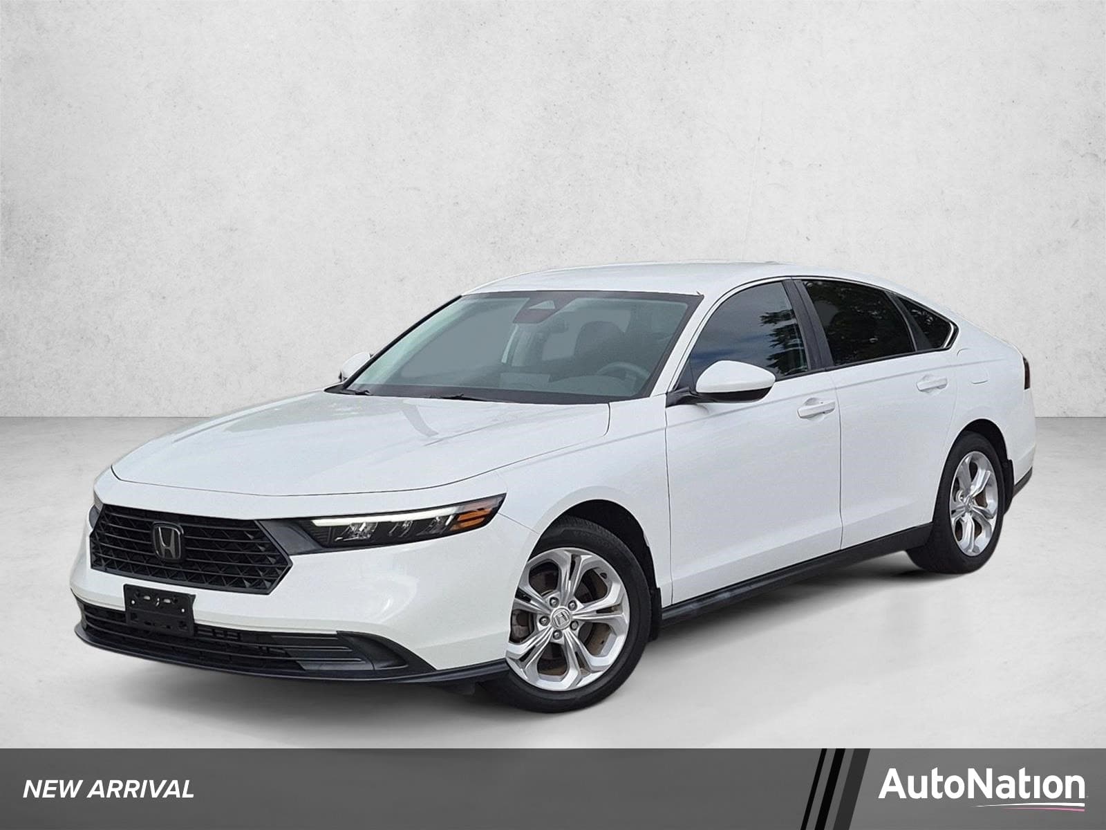 2023 Honda Accord Sedan LX — photo 1 of 23