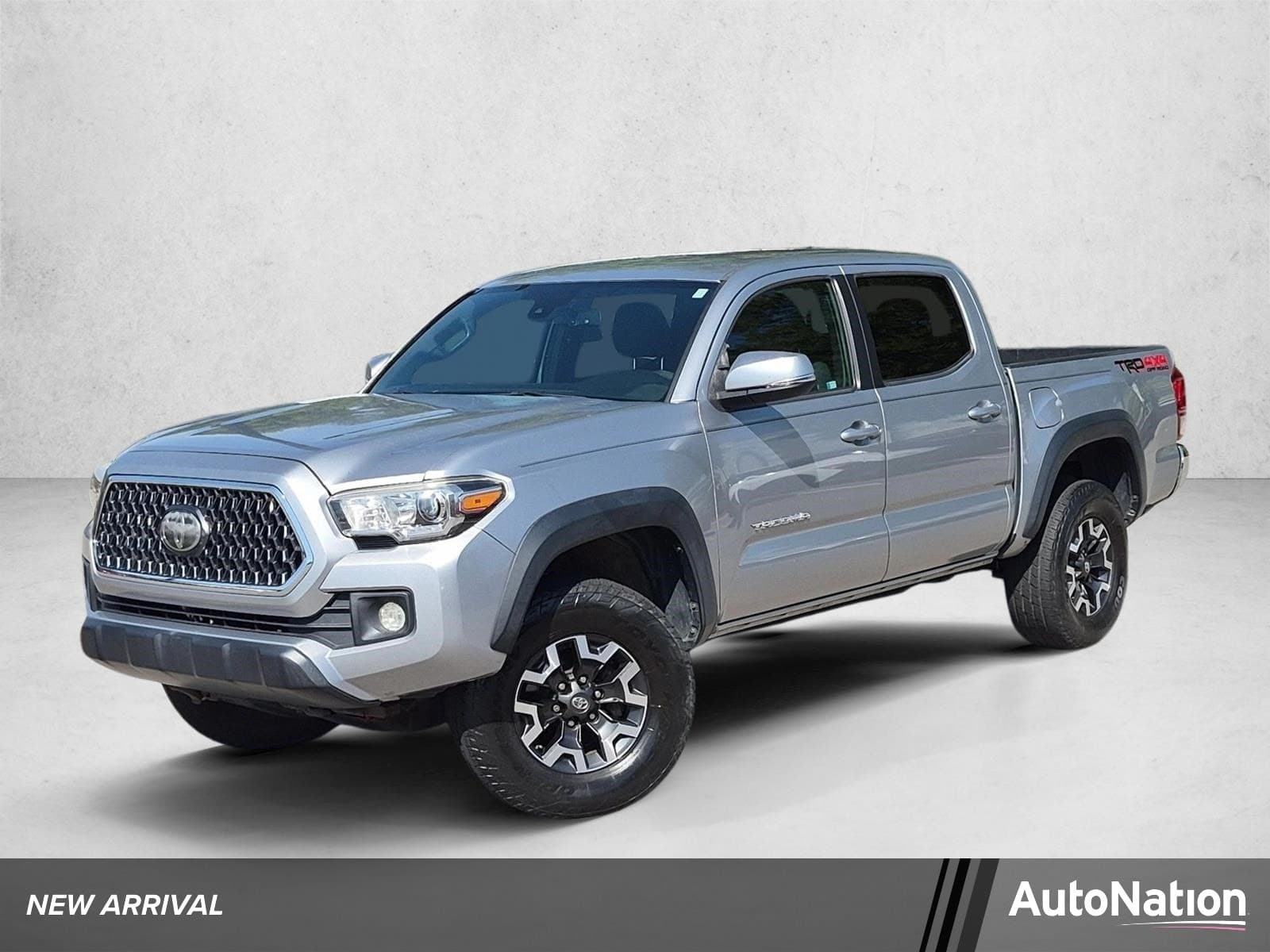 2018 Toyota Tacoma TRD Off Road — photo 1 of 24