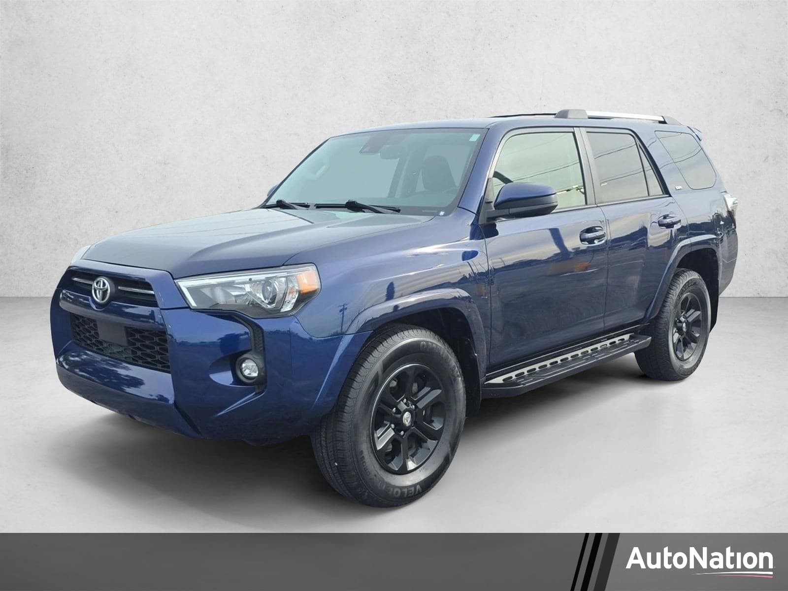 2022 Toyota 4Runner SR5 — photo 1 of 25