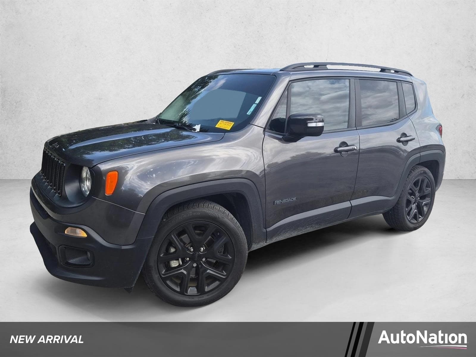 2017 Jeep Renegade Altitude — photo 1 of 15