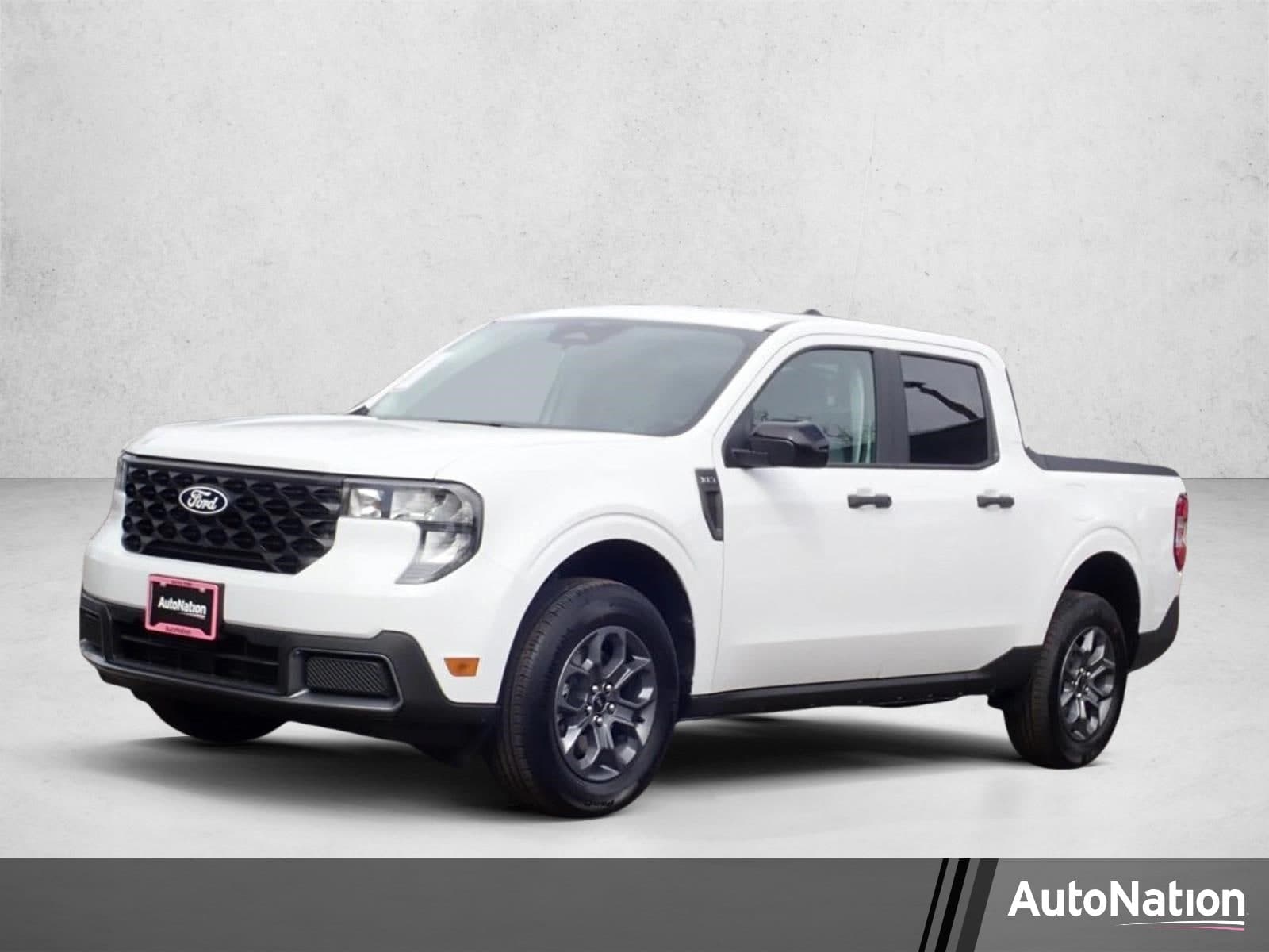 2026 Ford Maverick XLT — photo 1 of 32