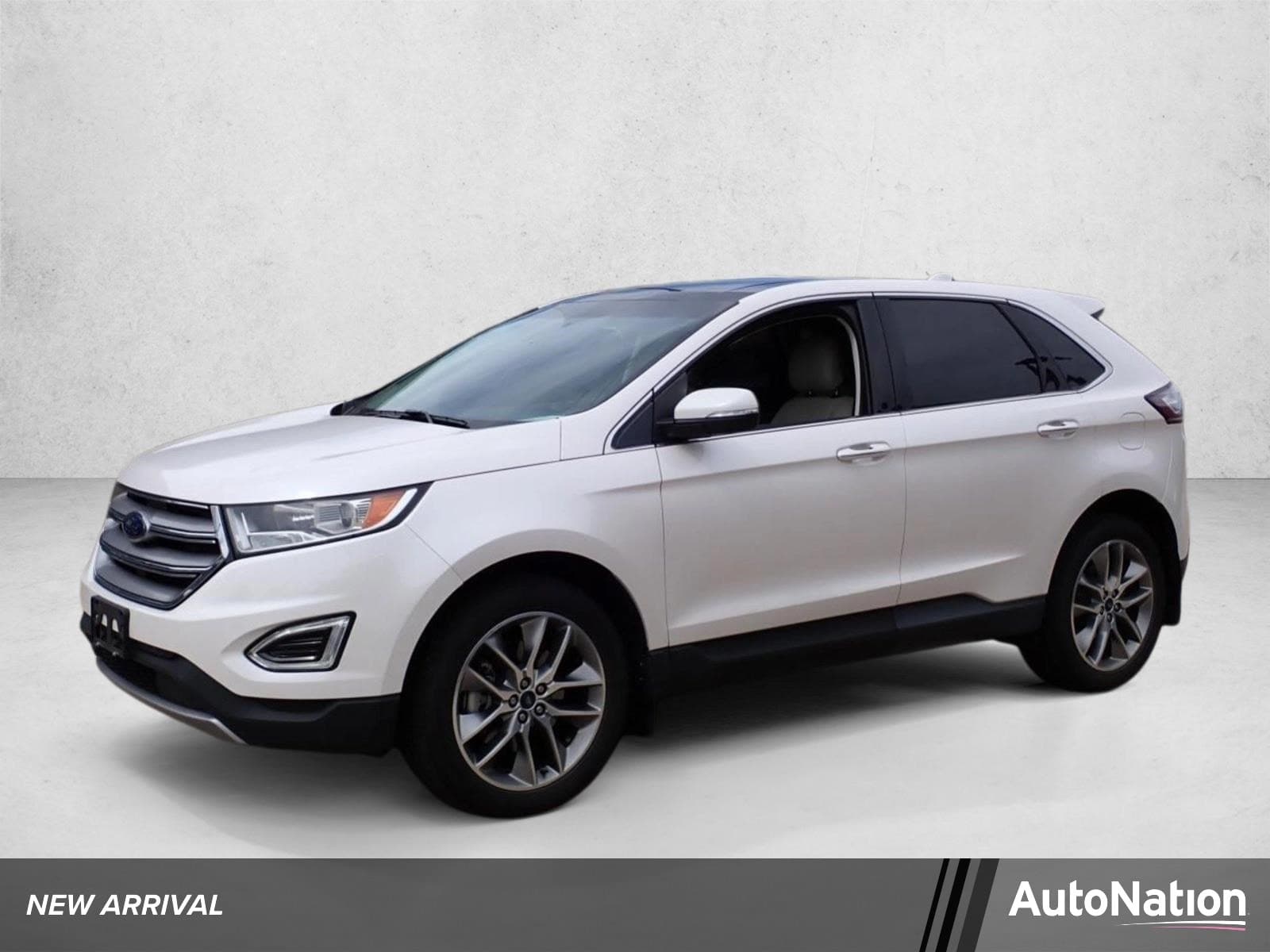 2017 Ford Edge Titanium — photo 1 of 15