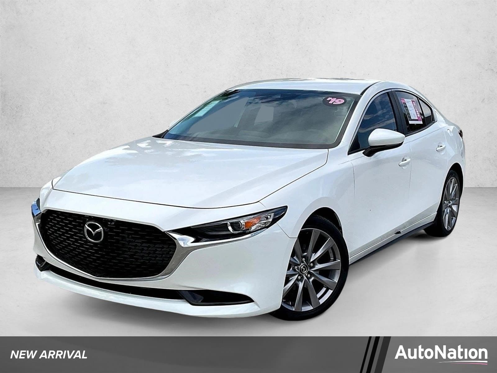 2019 Mazda Mazda3 Sedan w/Preferred Pkg — photo 1 of 30