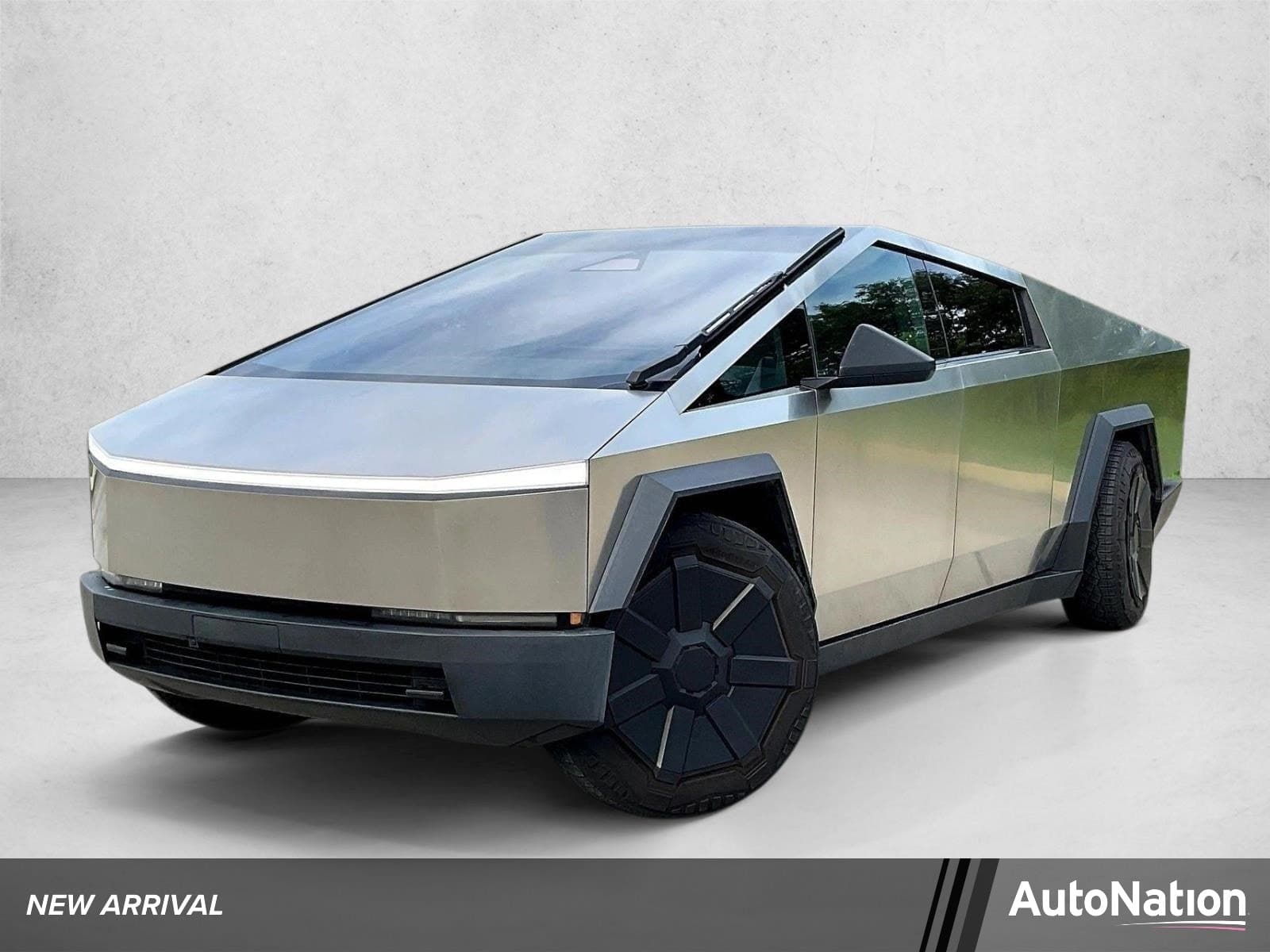 2024 Tesla Cybertruck Base — photo 1 of 30