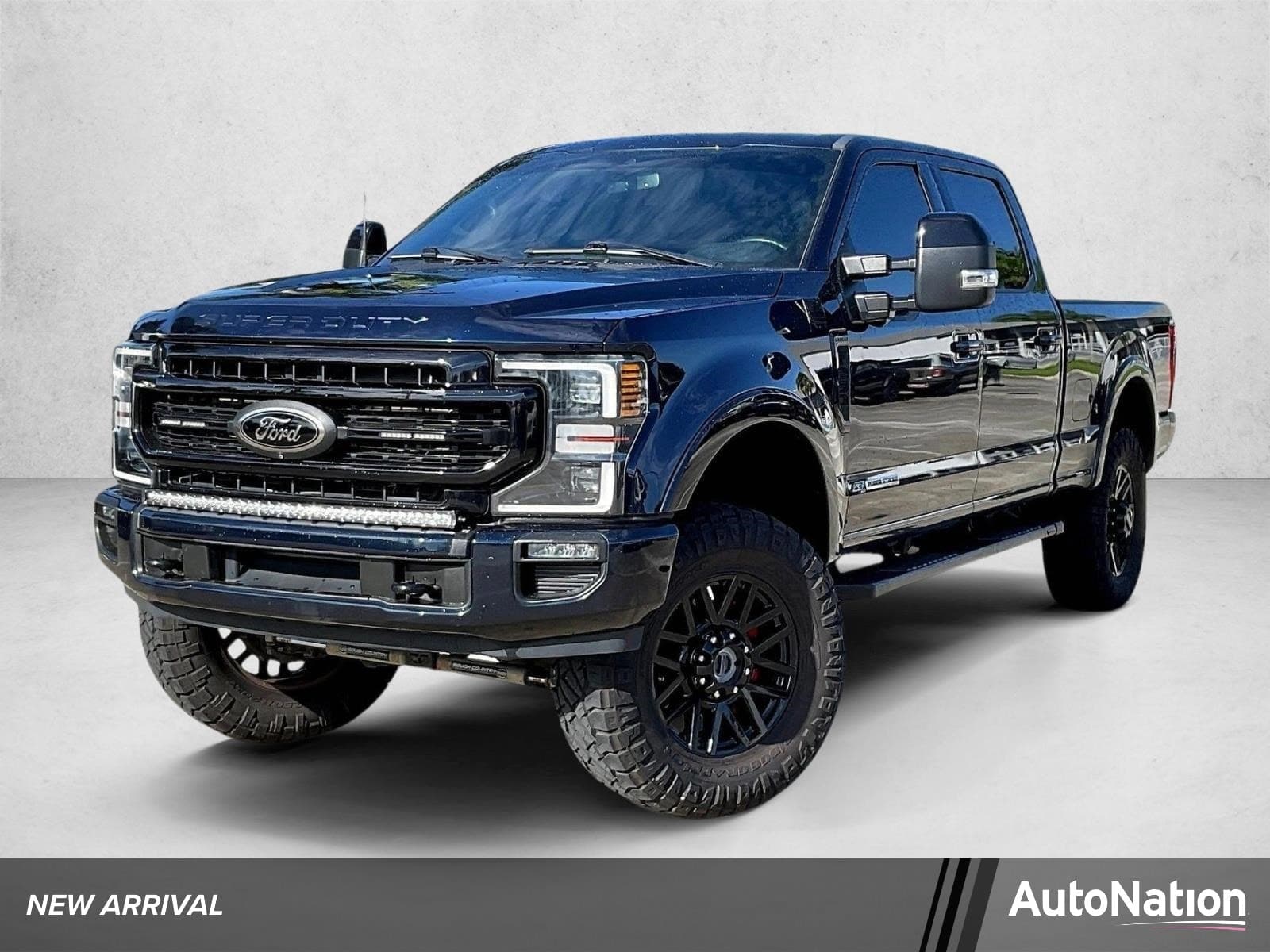 2022 Ford Super Duty F-250 SRW LARIAT — photo 1 of 30