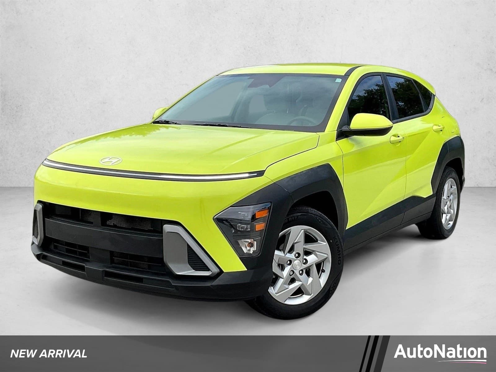 2024 Hyundai Kona SE — photo 1 of 30