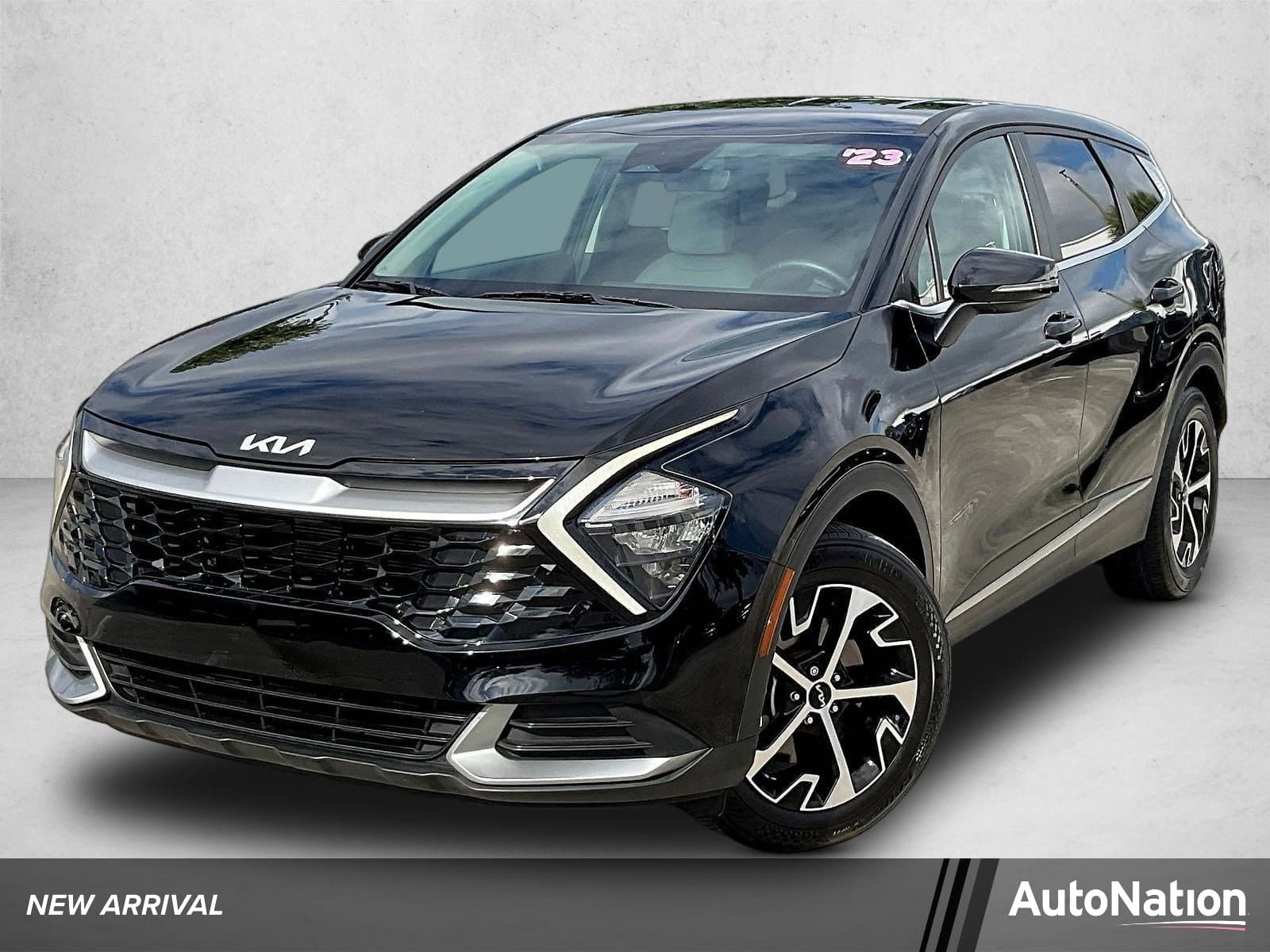 2023 Kia Sportage EX — photo 1 of 30
